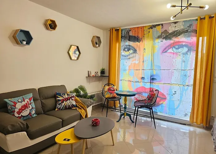 Апартаменты Pop Art Casino Vibe! Груиссан