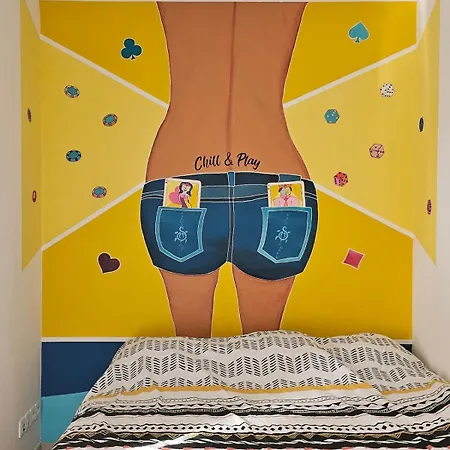 Pop Art Casino Vibe! Apartment