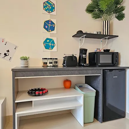 Apartment Pop Art Casino Vibe! *