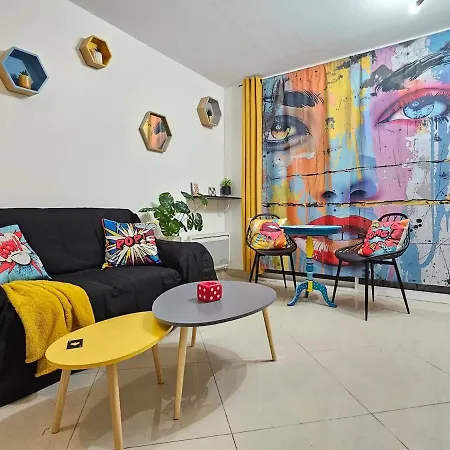 Pop Art Casino Vibe! Apartment Gruissan